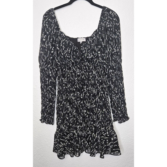 ACOA Womens Mini Dress Medium Black White Floral Smocked Long Sleeve Ruffle Boho - Picture 1 of 12